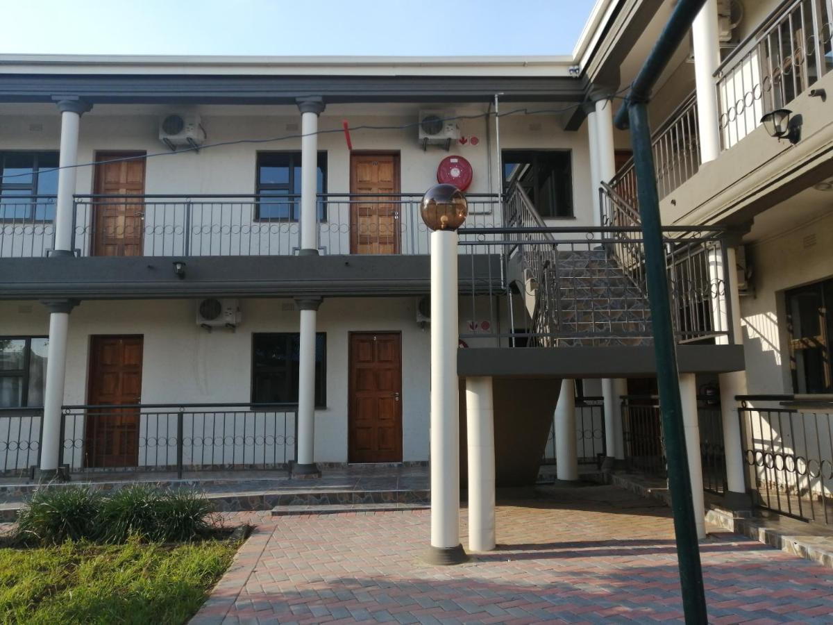 Lala Poa Guest House 克莱克斯多普 外观 照片