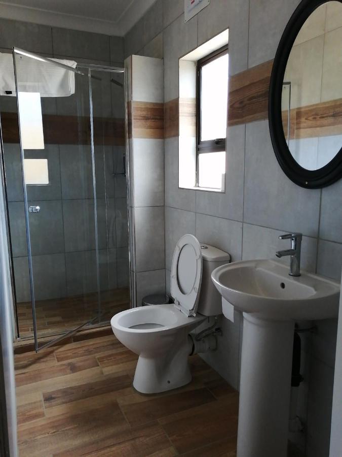 Lala Poa Guest House 克莱克斯多普 外观 照片