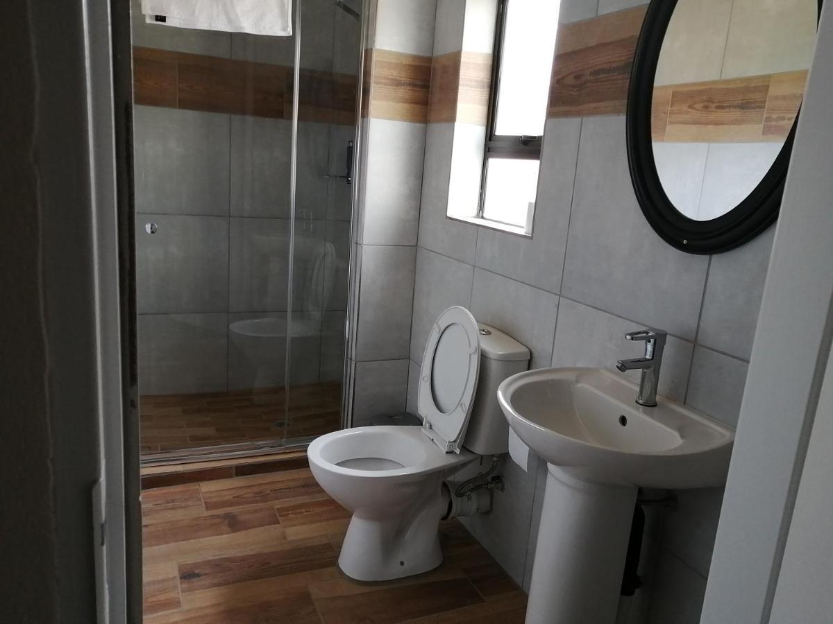 Lala Poa Guest House 克莱克斯多普 外观 照片