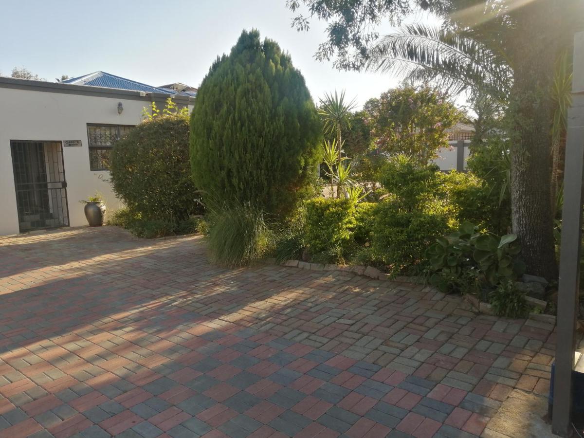 Lala Poa Guest House 克莱克斯多普 外观 照片